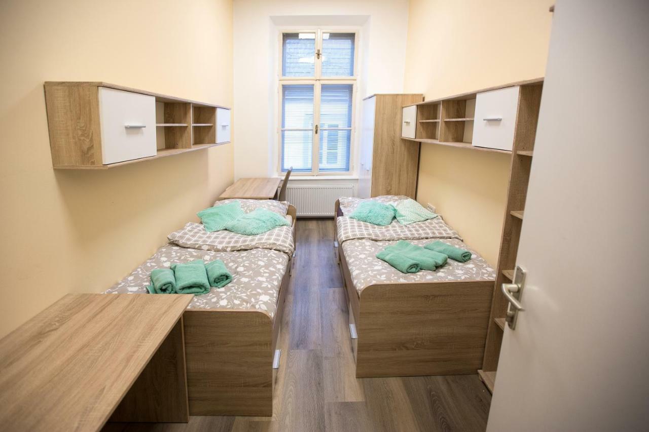 Minidorm Rooms In Heart Of City Center Marburg Exterior foto