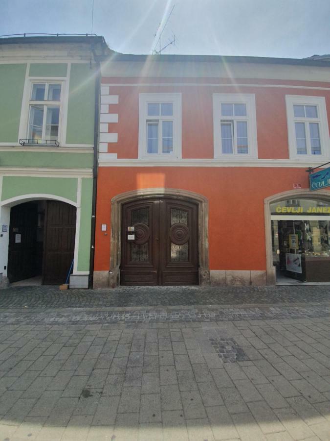 Minidorm Rooms In Heart Of City Center Marburg Exterior foto