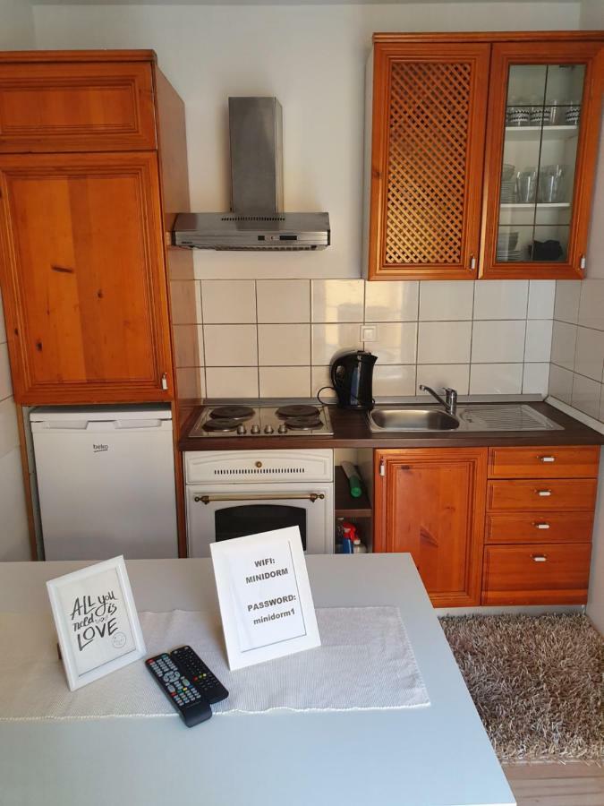 Minidorm Rooms In Heart Of City Center Marburg Exterior foto